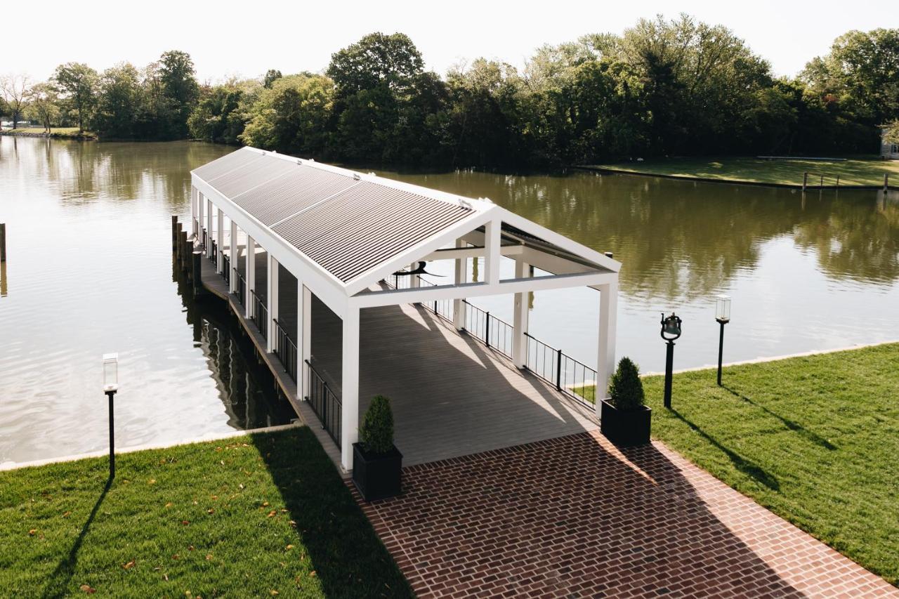 Inn The Oaks Waterfront
