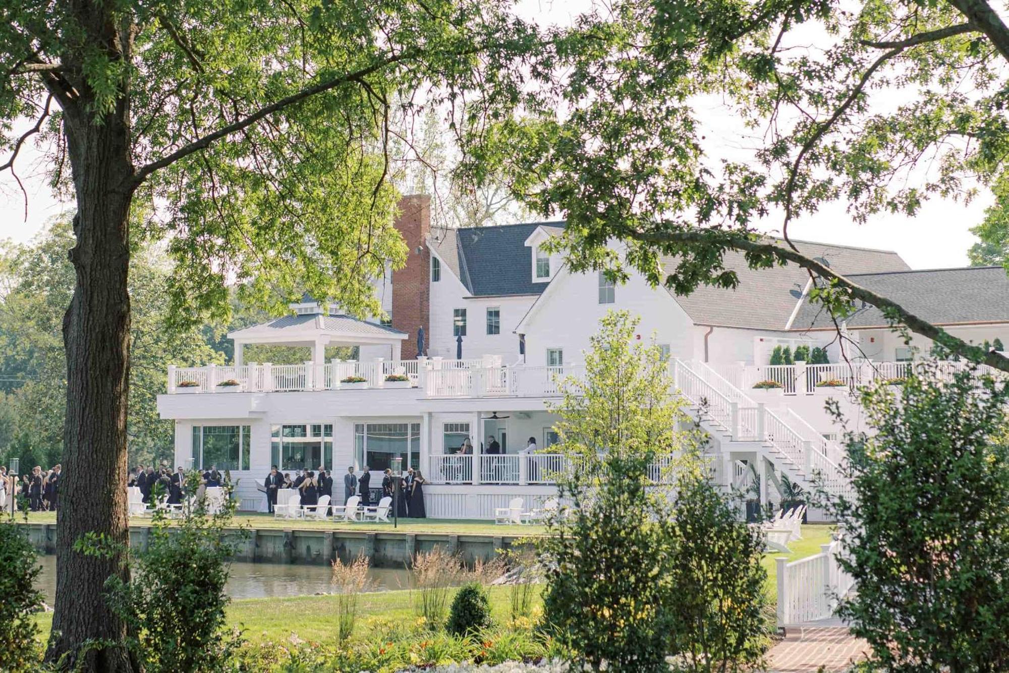 Inn The Oaks Waterfront 4*